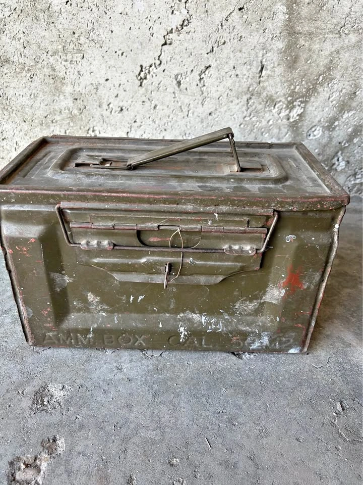 Vintage .50 Caliber M2 Metal Ammunition Box