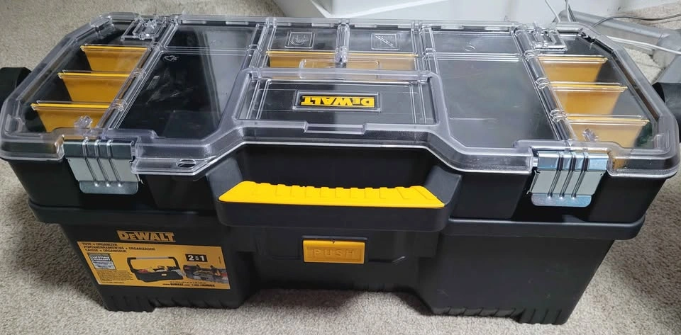 DEWALT 24-inch 2-in-1 Tote with Removable Small Parts Organizer - photo 3