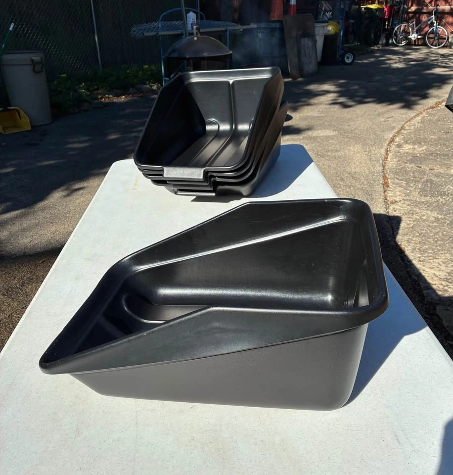 Pack of (5) Uline No. S-19494 Plastic Open Bins - photo 3