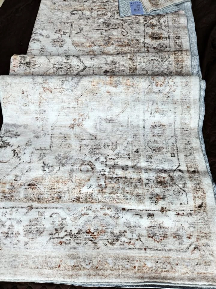 Brand New 9x12 Area Rug for living room