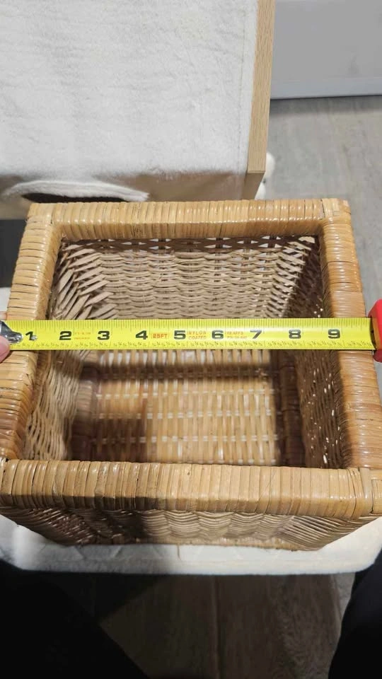 Two hand-woven storage baskets - photo 3