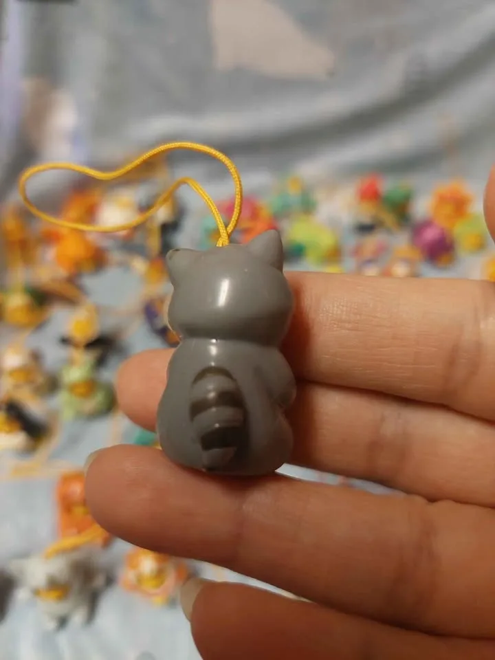 ⚽️ Peek-a-Pooh - Vintage Charm! Grey Raccoon Pooh, Series 2 - photo 2