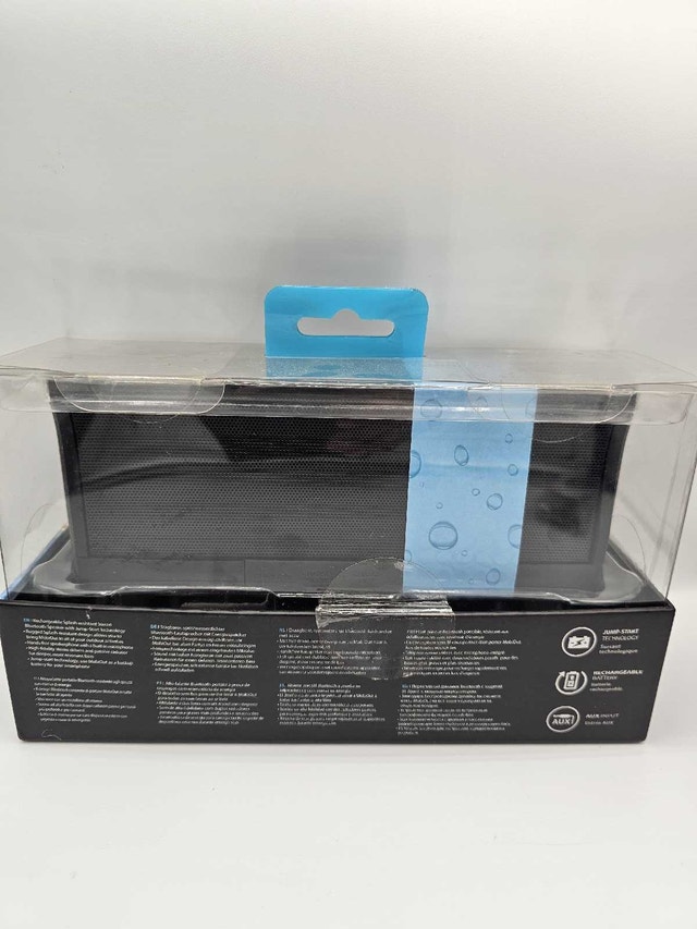 New Iluv MobiOut Splash-Resistant Wireless Bluetooth Speaker - photo 2