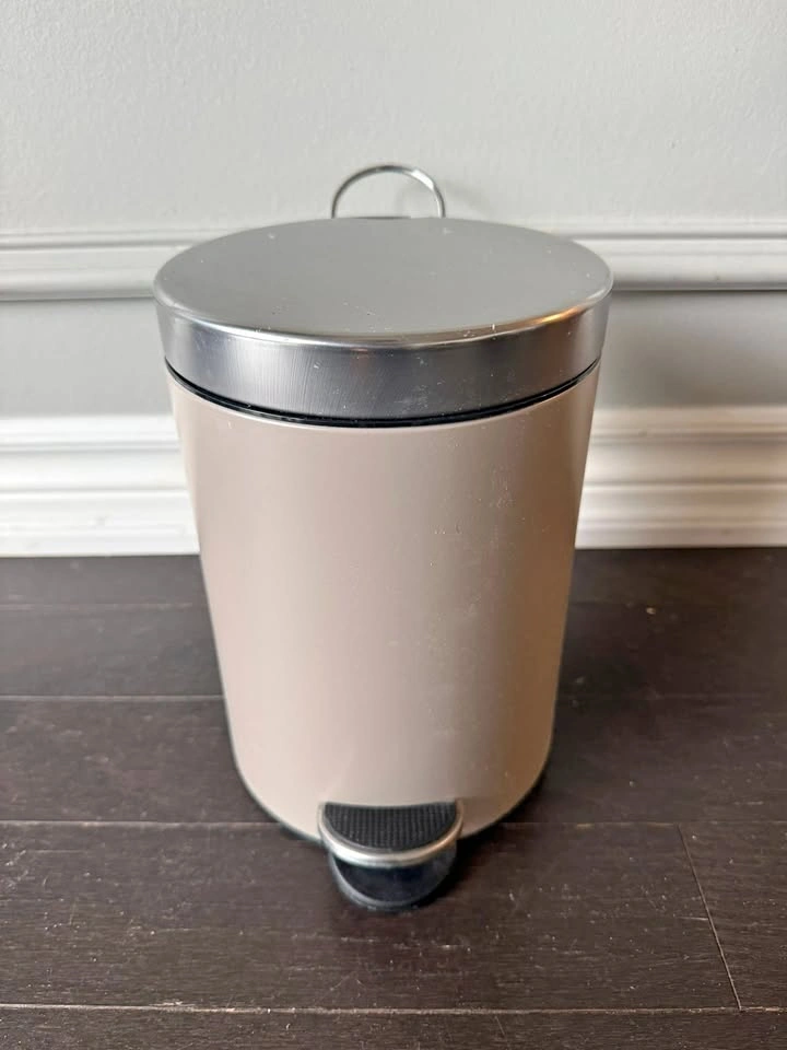 IKEA Elkon Bin 3L Beige