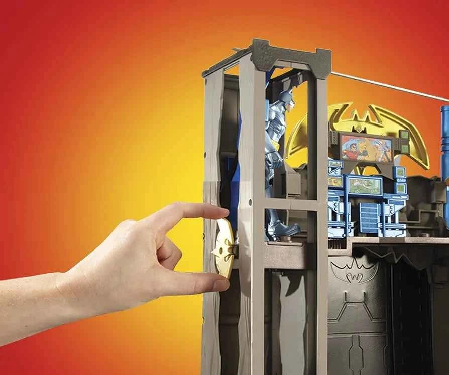 New Batman Power Attack Blast and Battle Batcave Play Set - photo 4