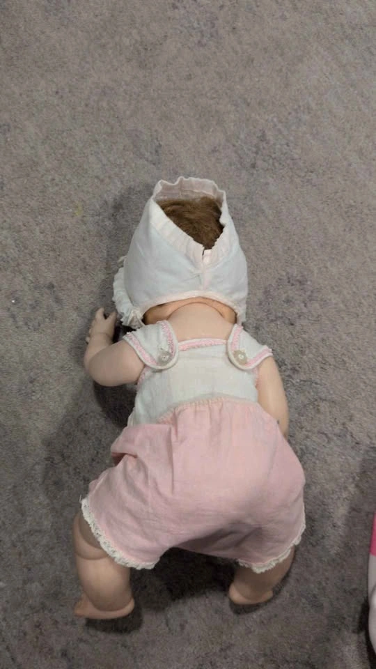 Mid century vintage American Character Doll, 13 inches - photo 2