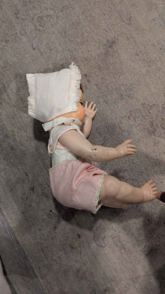 Mid century vintage American Character Doll, 13 inches - photo 4