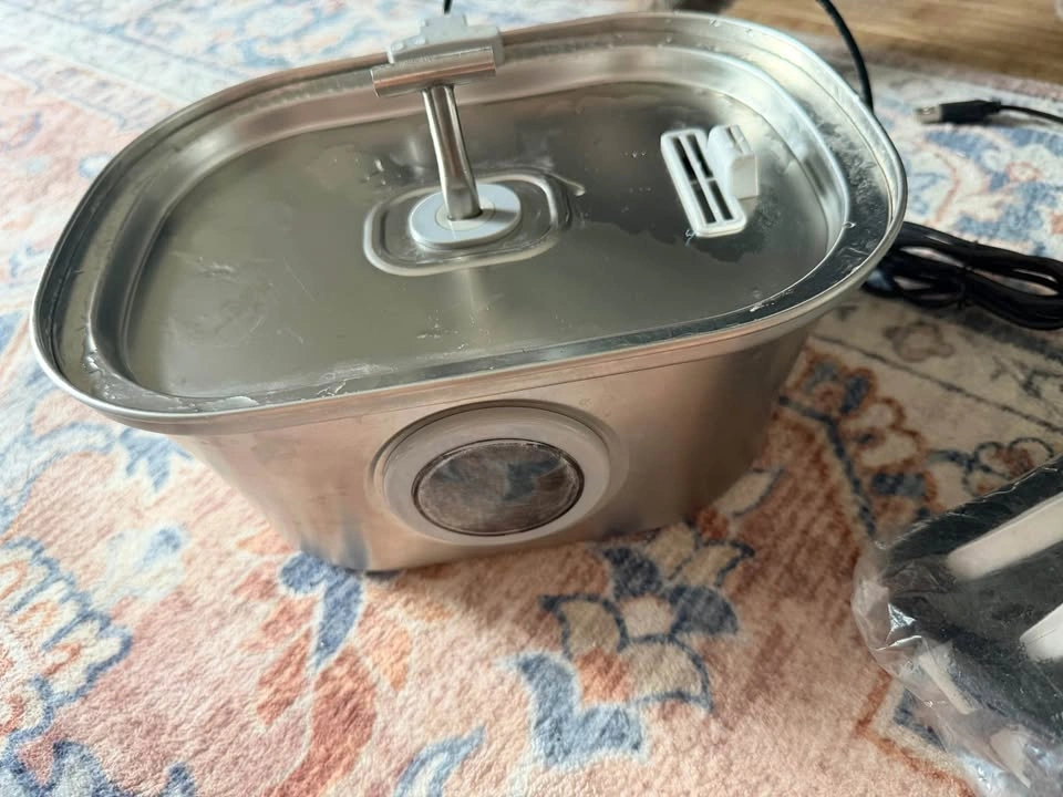 Stainless Steel Pet Water Fountain - photo 2