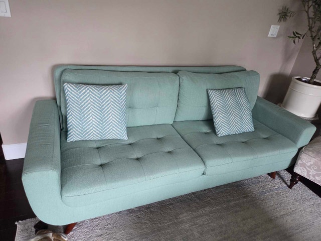 2 Modern Sofas - photo 3