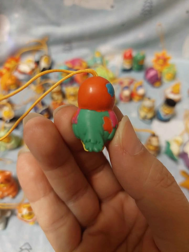 ⚽️ Peek-a-Pooh - Vintage Charm! Parrot Pooh, Series 5!! - photo 2