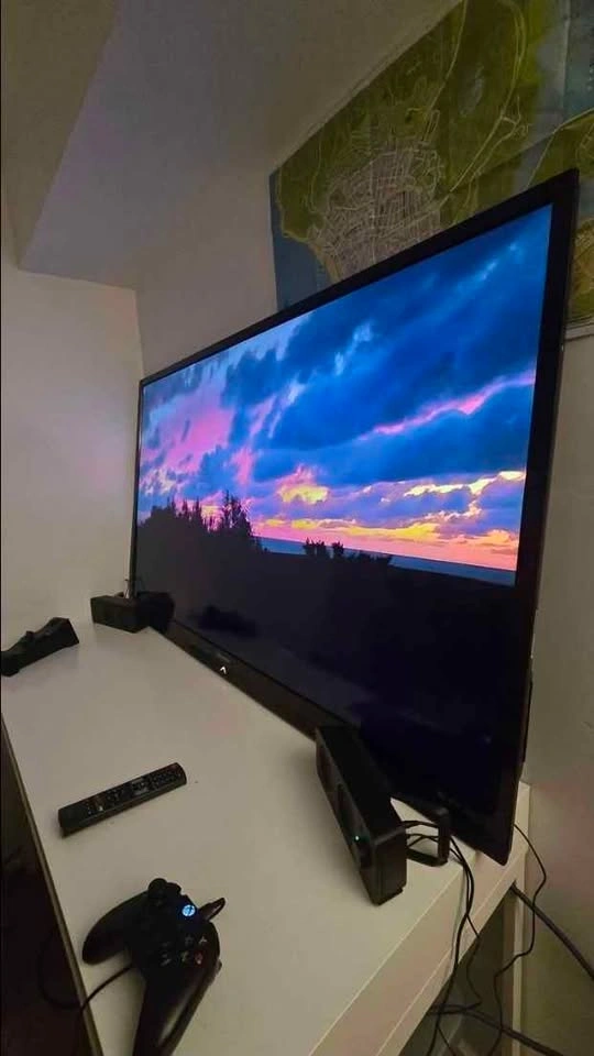 Xbox + Sharp Aquos TV + Desk Bundle - photo 4