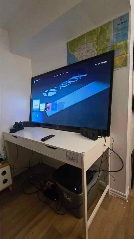 Xbox + Sharp Aquos TV + Desk Bundle - photo 5