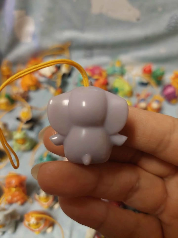 ⚽️ Peek-a-Pooh - Vintage Purple Elephant Pooh, Series 2 - photo 2