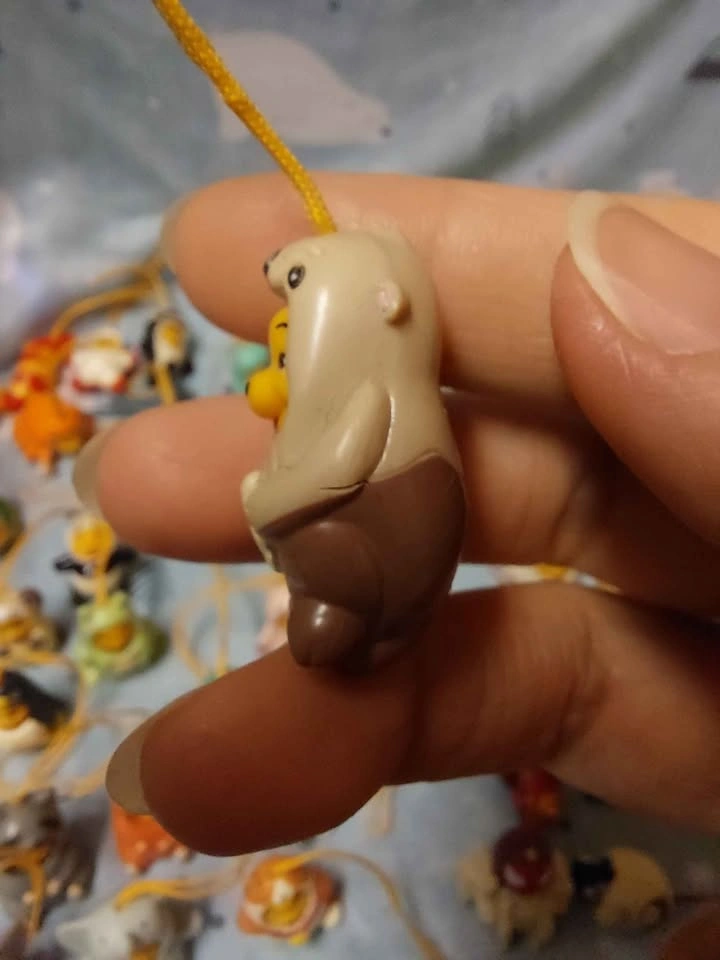 ⚽️ Peek-a-Pooh - Vintage Charm! Otter Pooh, Series 4!! - photo 4