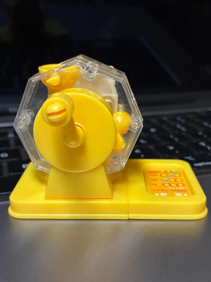⚽️ Hello Kitty - Fruit Mini Garapon Lottery Machine! Lemon - photo 4