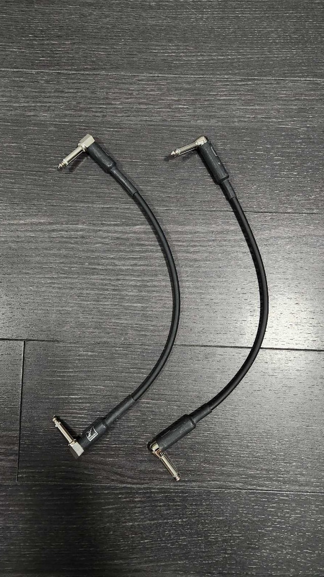 2x Yorkville 1' Instrument Cables