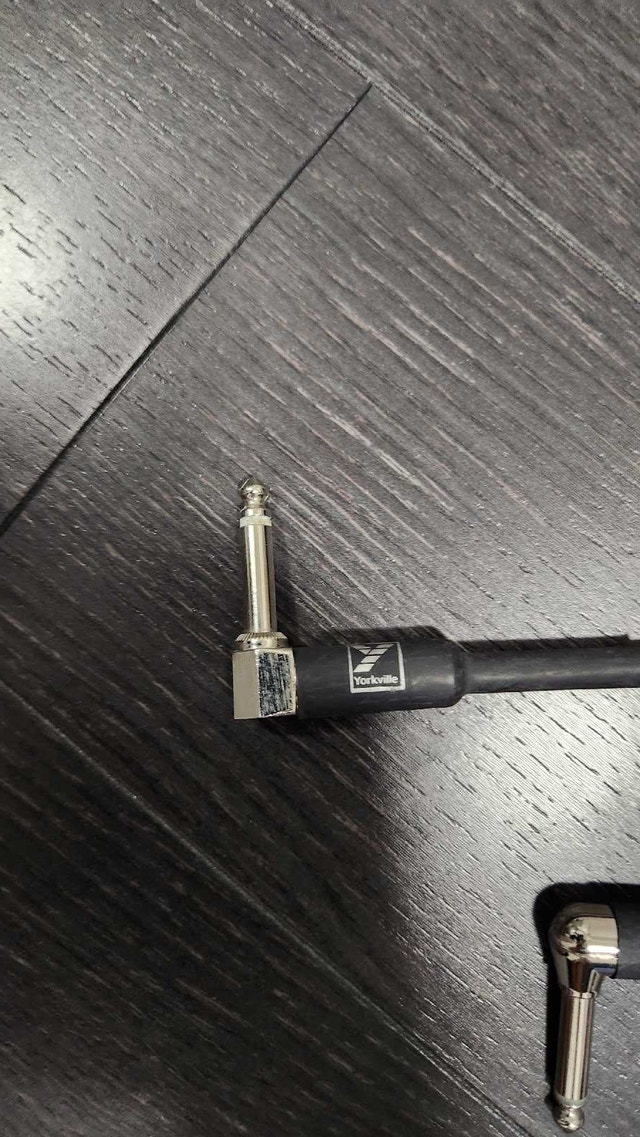 2x Yorkville 1' Instrument Cables - photo 2