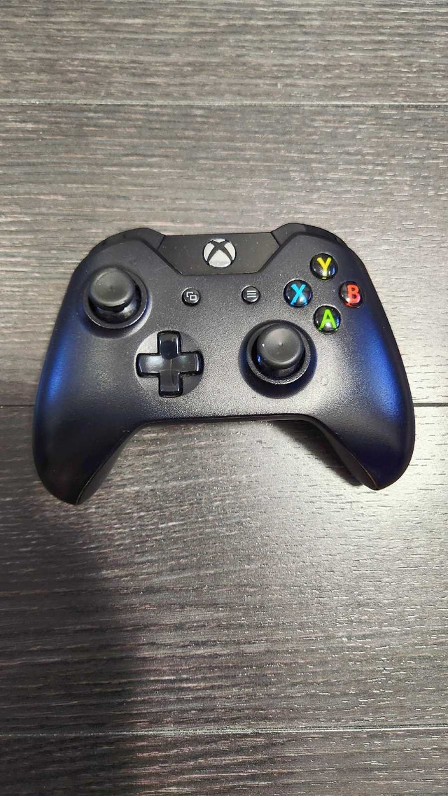 Official Xbox One Wireless Controller – Great Condition - photo 2