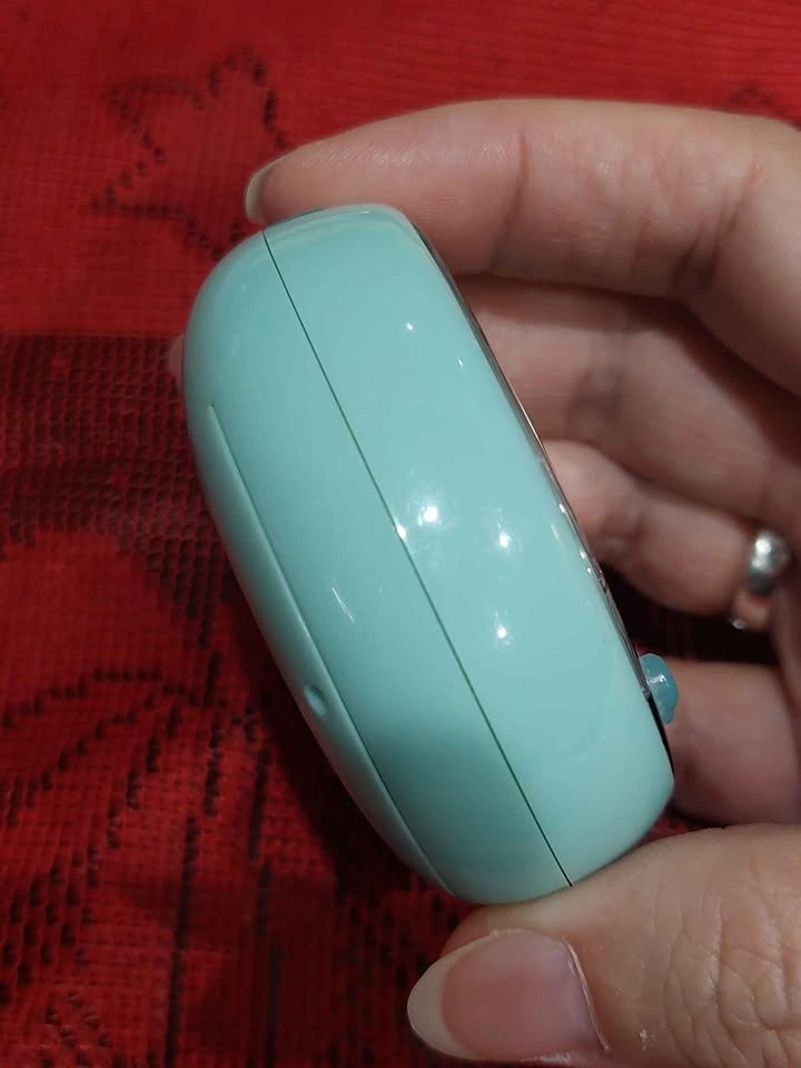 ⚽️ USED Tamagotchi Meets - Mint Green (JP) - photo 4