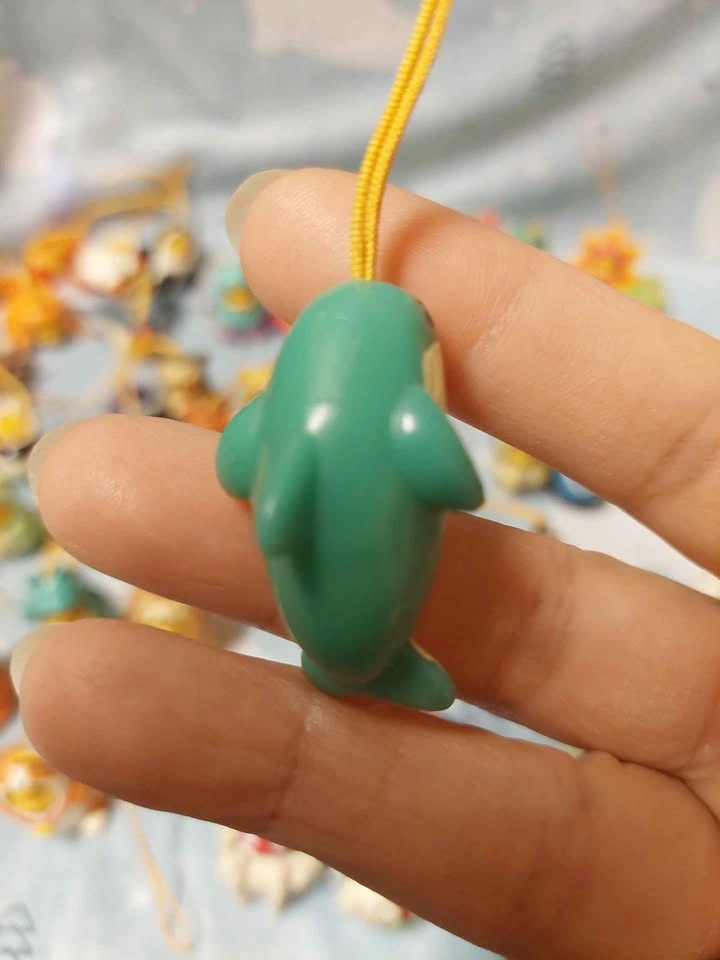 ⚽️ Peek-a-Pooh - Vintage Charm! Green Dolphin Pooh, Series 3 - photo 2