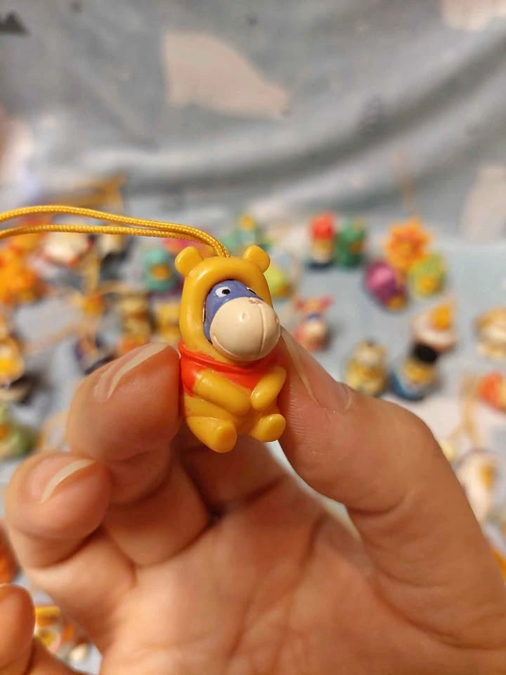 ⚽️ Peek-a-Pooh - Vintage Eeyore as Pooh, 80th Anni Edition