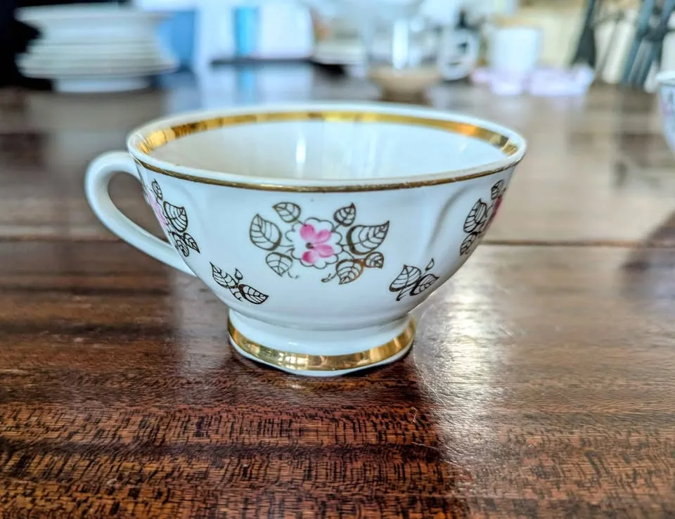 Vintage USSR Teacups x4 image indicator(2)