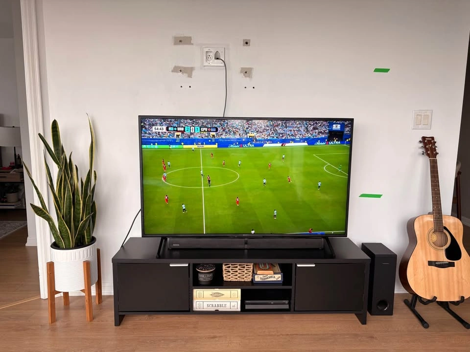 TV console ⚽️ - photo 2
