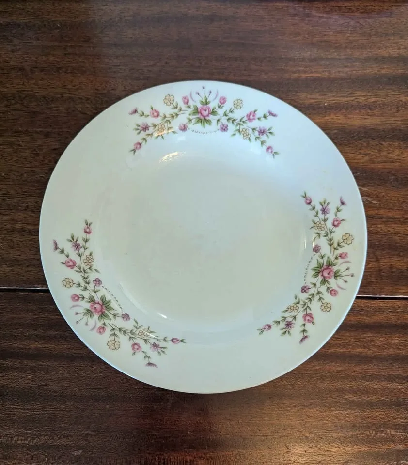 Vintage Fine China Plates w/ Floral Design - MS China, Japan image indicator(2)