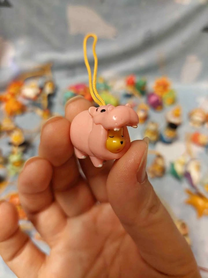 ⚽️ Peek-a-Pooh - Vintage Charm! Hippo Pooh, Series 4!!