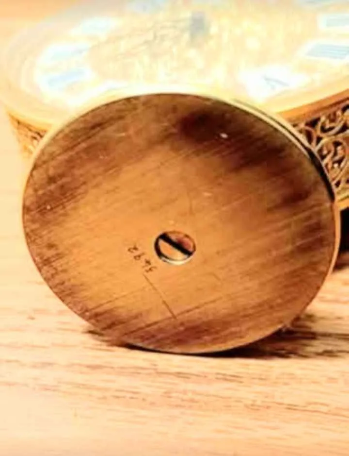 Unique 1964 Mechanical Gold Swiss Jaeger Alarm Clock image indicator(6)