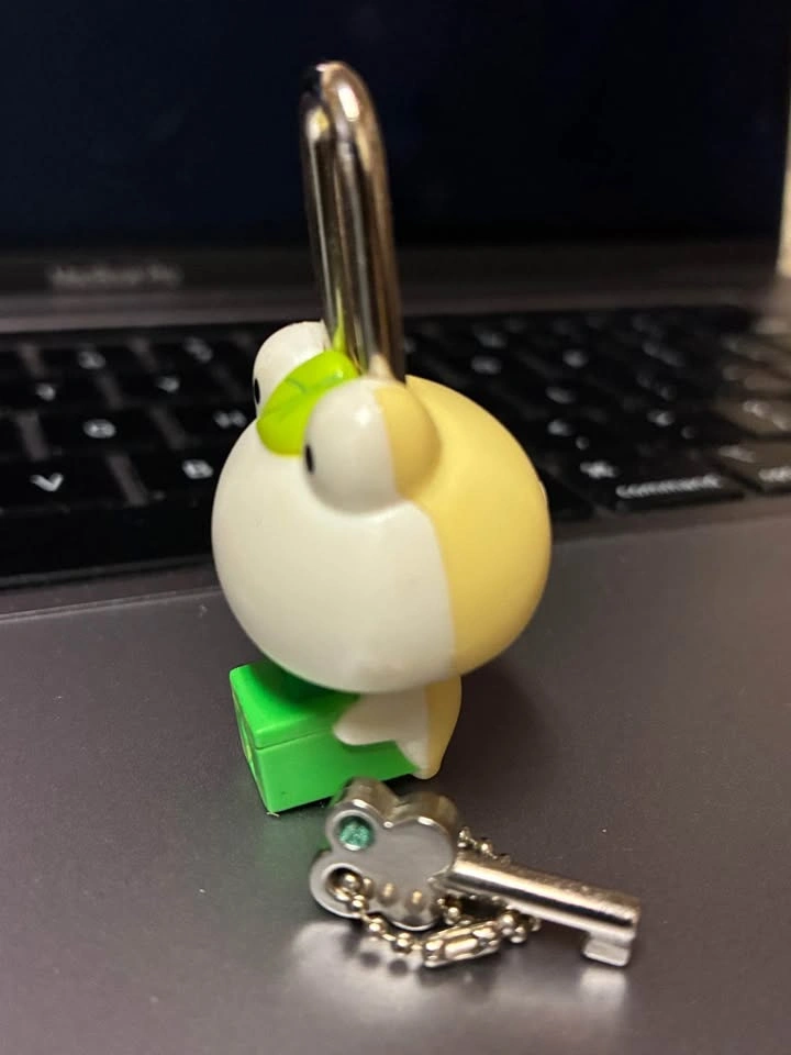 ⚽️ San-X Vintage Tsuginohi Kerori Treasure Lock Keychain - photo 4