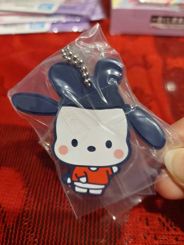 ⚽️ Tamagotchi X Sanrio Keychain! Pochacco as Mimitchi