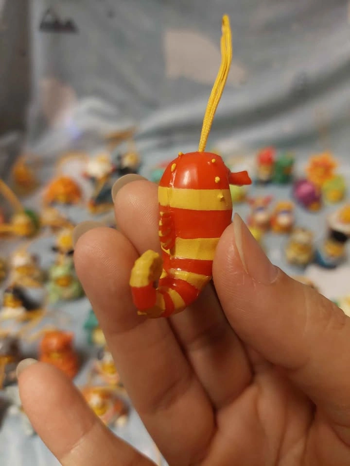 ⚽️ Peek-a-Pooh - Vintage Seahorse Pooh, Ocean Edition Series 7 - photo 3