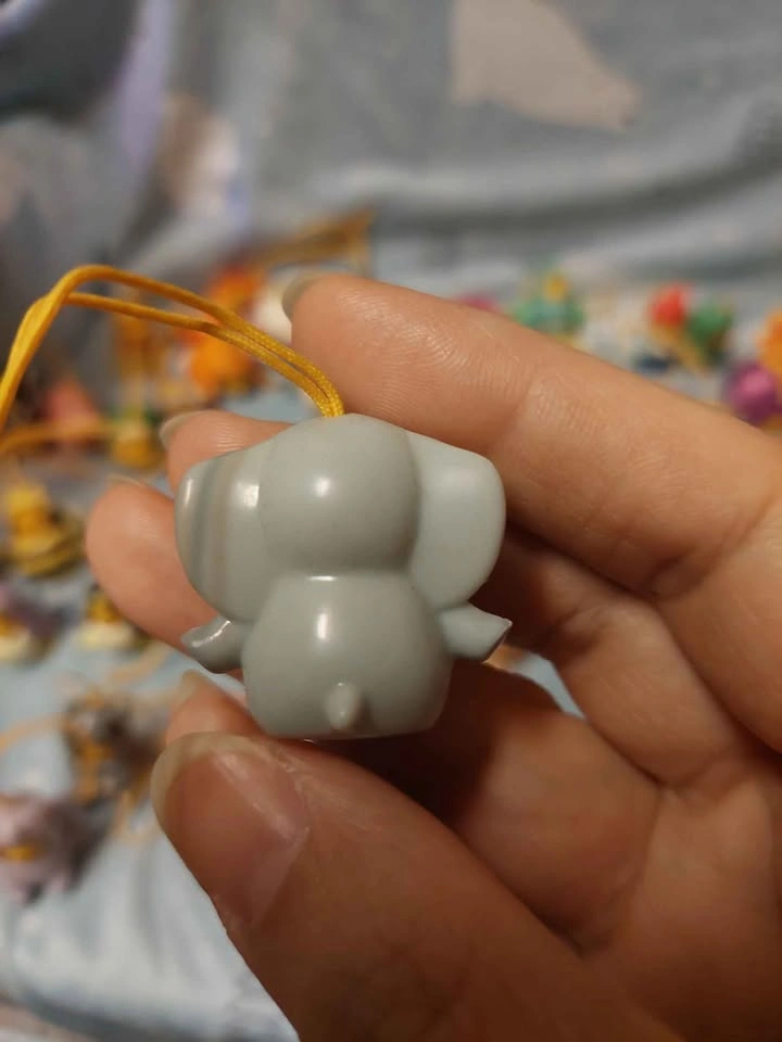 ⚽️ Peek-a-Pooh - Vintage Charm! Elephant Pooh, Series 2!! - photo 2
