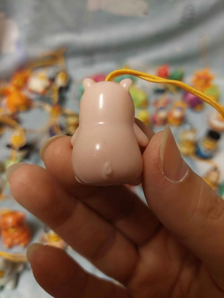 ⚽️ Peek-a-Pooh - Vintage Charm! RARE Piggy Pooh, Series 2!! - photo 2