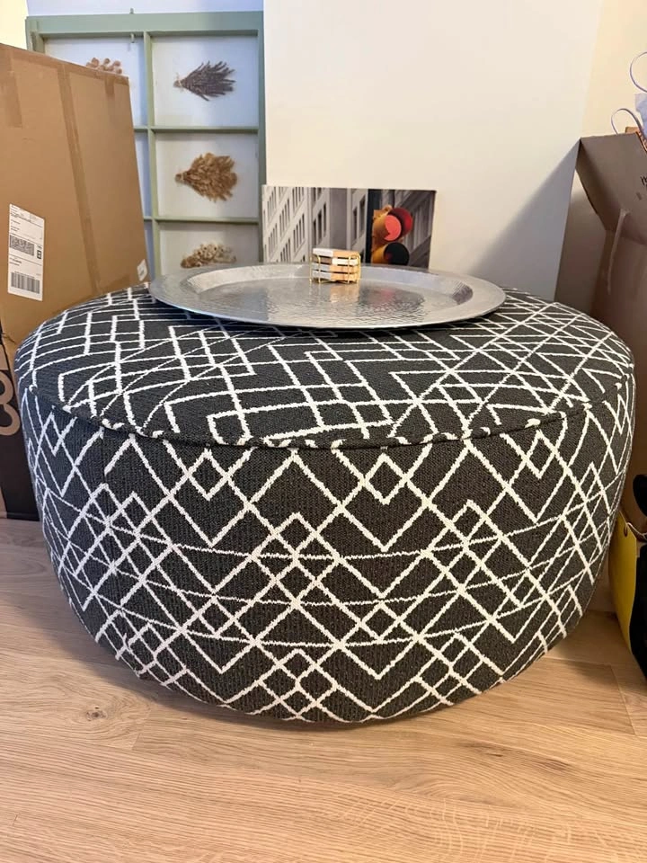 Daine Round Ottoman