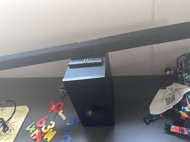 Samsung HW-J355 J-series Bluetooth Soundbar