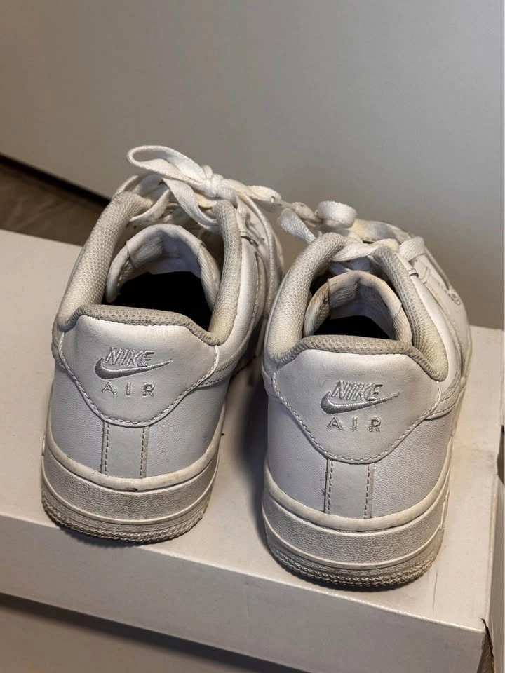 Nike Air Force 1 - photo 3