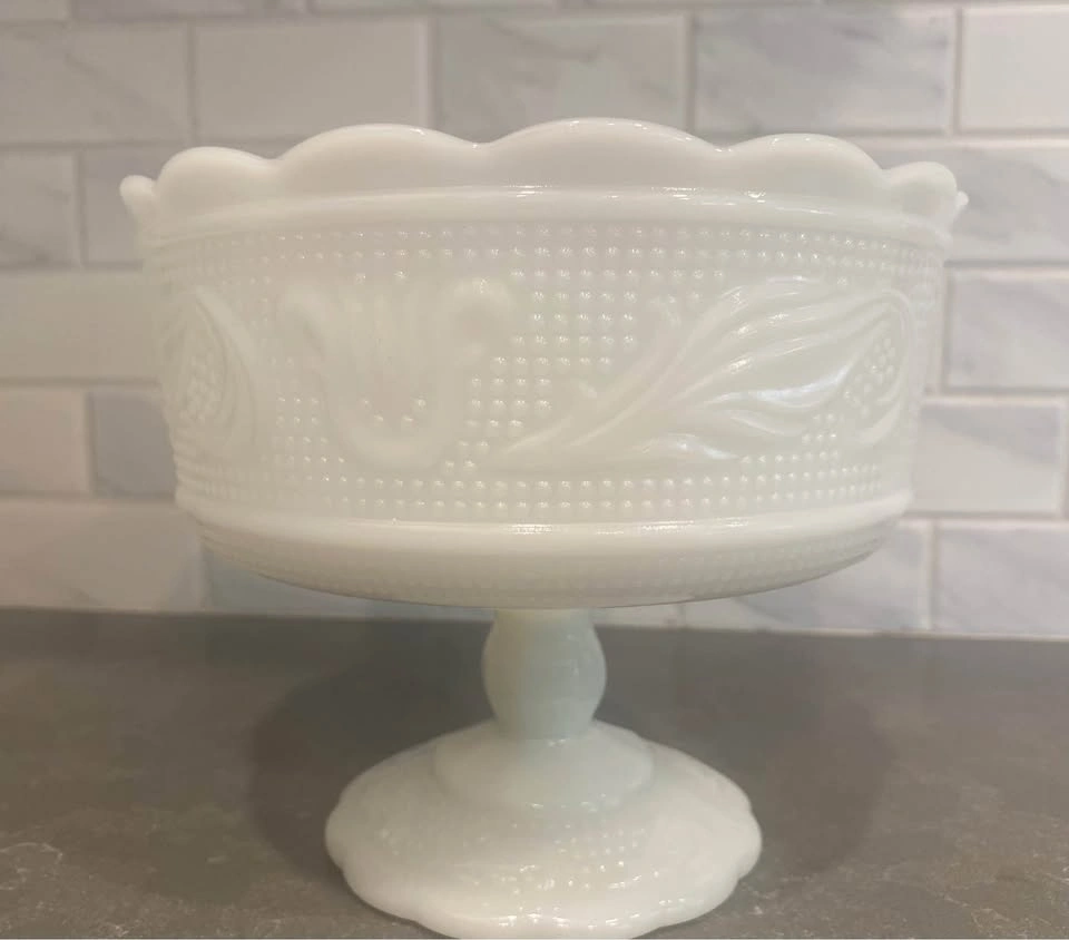 Vintage E.O. Brody Co. Milk Glass Pedestal Compote Bowl - photo 2