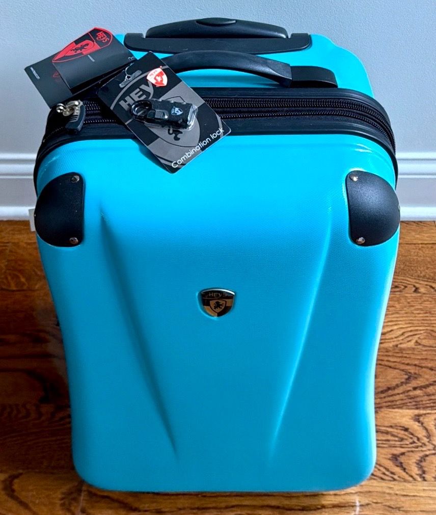 Heys Lite Cruizer 3 Carry-On Hardcase - Teal - New with Tag