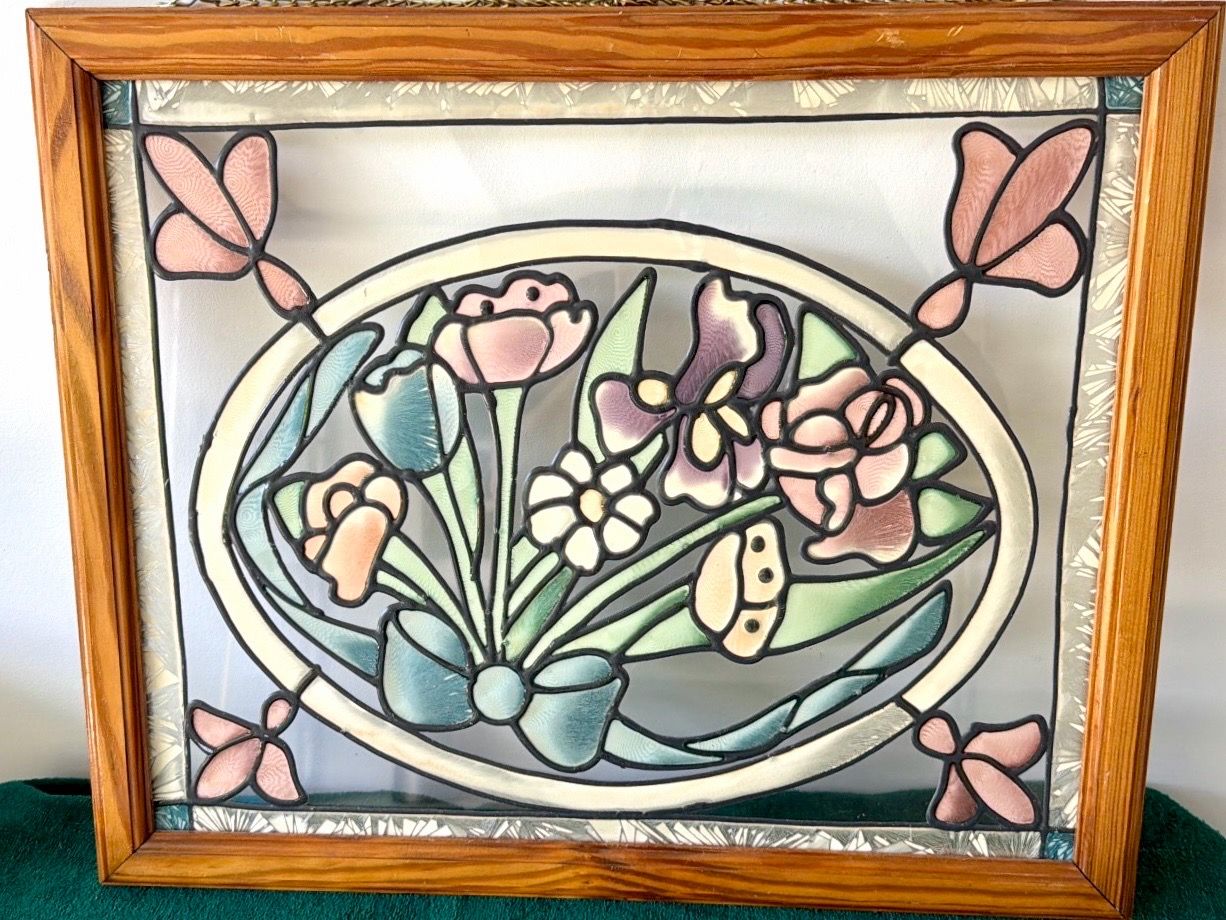 Floral Stained Glass Window Panel with Wooden Frame 21x17 - photo 4