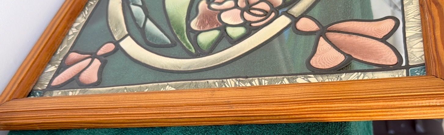 Floral Stained Glass Window Panel with Wooden Frame 21x17 - photo 5