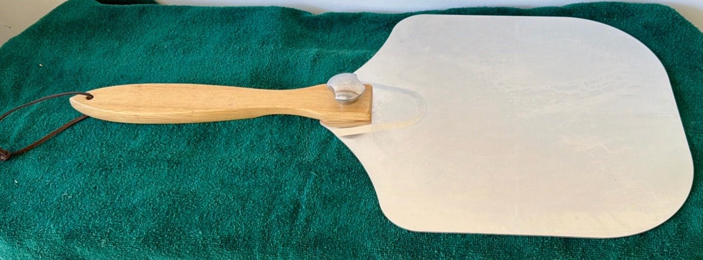 Metal Pizza Paddle 23" x 12" with Wooden Handle - New - photo 3