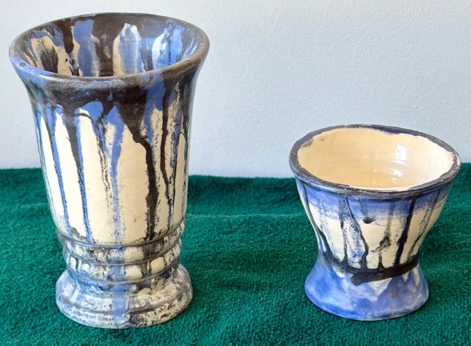 Vintage Olga Ozolins Hand Thrown Pottery Set (1979) - photo 2