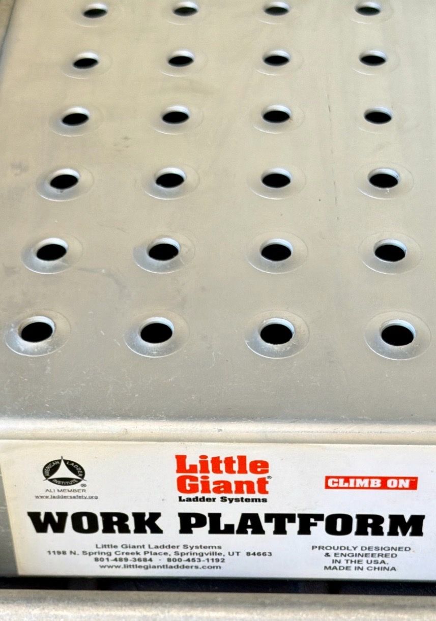 LITTLE GIANT Ladder Work Platform: For Combo Ladders, Aluminum-M - photo 2