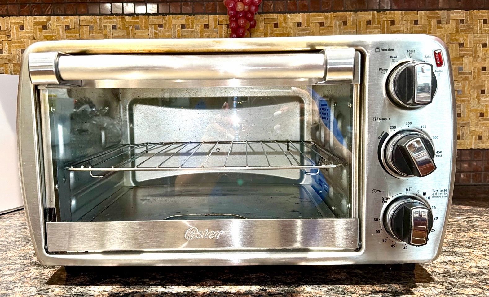Oster 6 Slice Countertop Oven with Turbo Convection