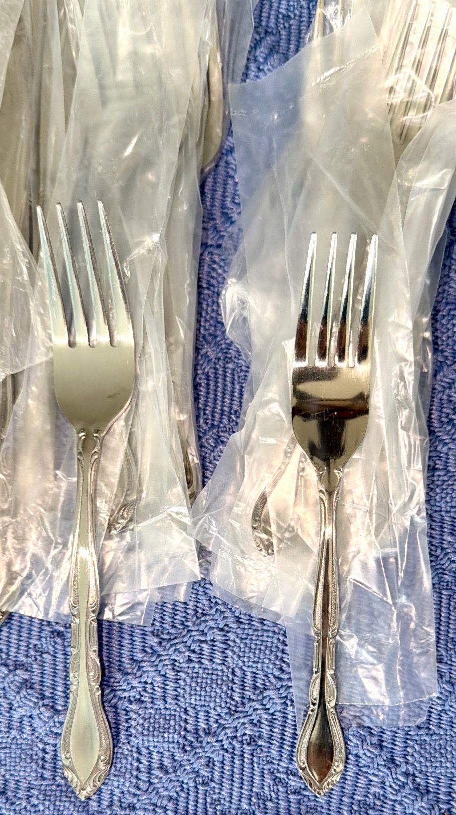 Stanley Roberts Rogers Co Auberge Scroll 53 Piece Flatware - photo 2