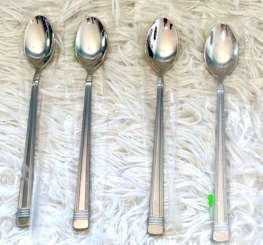 Oneida Tall Stirring Iced Tea or Dessert Spoons - Set of 4