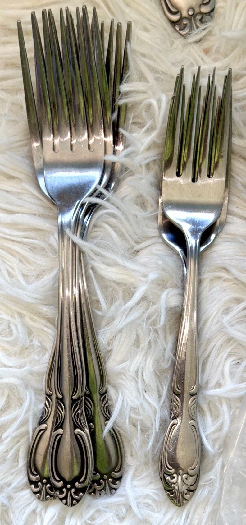 Stainless Steel Flatware Set - 51 Piece Set - Vintage - photo 3