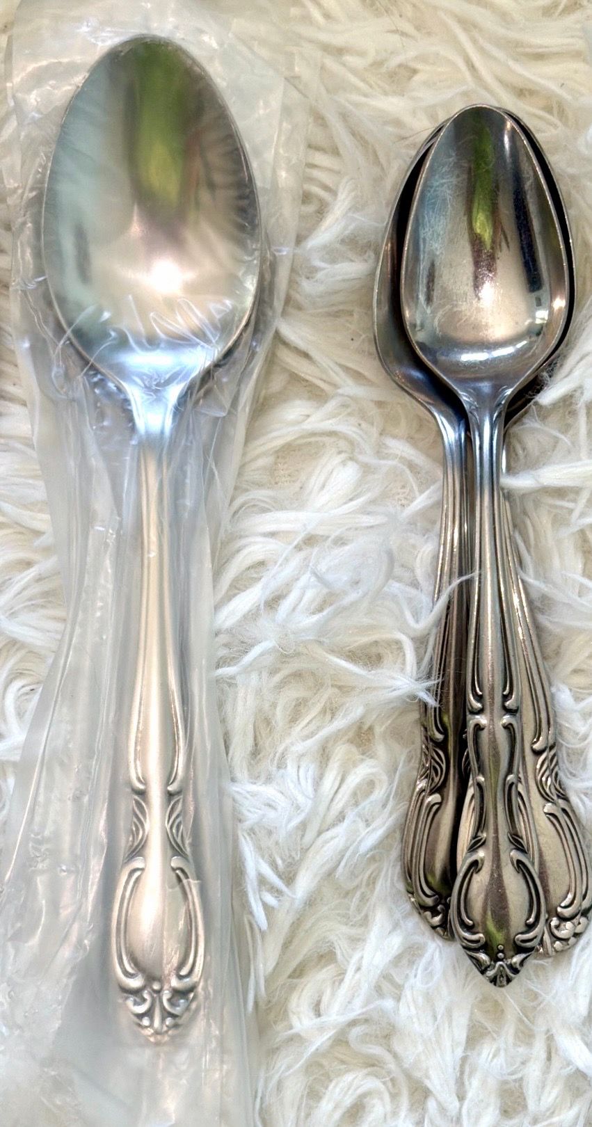 Stainless Steel Flatware Set - 51 Piece Set - Vintage - photo 4